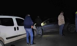 Konya'da otomobil ile hafif ticari araç çarpıştı: 8 yaralı