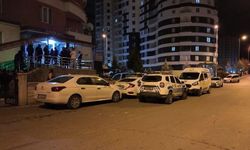 Raylardan geçmek isteyen genç lokomotifin çarpmasıyla yaşamını yitirdi