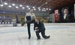 Rekorlarla dolu kariyer sona erdi: Burak Demirboğa son kez buzda