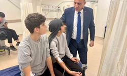 Tarsus’ta Lisede Zehirlenme Şüphesi: Doğum Günü Çikolatası 10 Öğrenciyi Hastanelik Etti