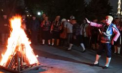 Atatürk’ün Ankara’ya Gelişinin 106'ncı Yılında Sinsin Ateşi Namazgâhtepe’de Yeniden Yakıldı