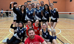 Ankara'da voleybol rüzgarı! Ufuk Üniversitesi, Hacı Bayram Veli Üniversitesi'ne fark attı