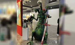 Kongre merkezindeki iğrenç heykel ortalığı ayağa kaldırdı: 2 kişi gözaltında!