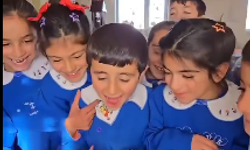 Köy okulunda sıra dışı ders: Tropik meyveler sınıfa girdi