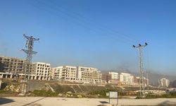 Hatay 6 Şubat'ın ardından ayağa kalkmaya çalışıyor: Nüfus azaldı, şantiyeler arttı