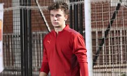 Kaan Tınmaz kimdir? Hangi takımda?