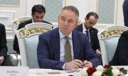 AK Parti’den Özgür Özel’e sert çıkış! İnanç üzerinden siyaset yapılıyor