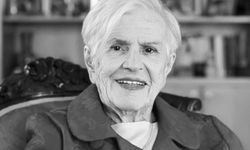 Ankara Akademisi Yasta: Hocaların Hocası Nermin Abadan Unat Hayatını Kaybetti