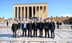 Mamak Çorumlular Federasyonu’nundan Anıtkabir’e ziyaret!
