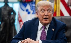 Trump’tan İran’a uyarı: Rejimi değiştirme isteği zirvede!