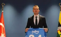 Fenerbahçe’de Mert Günok vurgusu: Eski kaptan yuvasına 2.5 yıllığına döndü