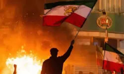 İran hava sahası yeniden açıldı ABD Doha Büyükelçiliği’nden güvenlik uyarısı geldi!