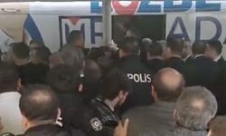 Bursa Büyükşehir Belediye Başkanı Mustafa Bozbey’e yumruklu saldırı girişimi