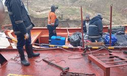 Türk gemisi Kerç Boğazı’nda karaya oturdu!