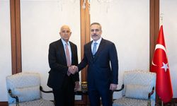 Ankara'da kritik görüşme: Hakan Fidan Tom Barrack’la bir araya geldi