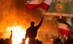 İran’da Ölü Sayısına Dair Çarpıcı İddia: Trump’ın Masasında Dört Senaryo