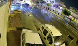 Adana’da yağmur kazayı beraberinde getirdi: Otomobil 4 araca çarptı