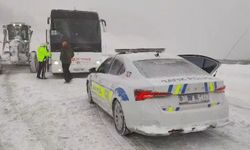 Erciyes yolunda kabus gecesi: Polis 44 yolcuyu kurtardı