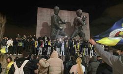 Fenerbahçe’nin Süper Kupa zaferi Ankara’da sokaklara taştı
