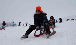 Yılbaşı sonrası Elmadağ’da kar keyfi Ankaralılar akın etti