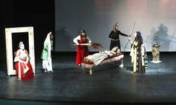 Nazım Hikmet’in Ferhad ile Şirin Oyunu Ankara’da Sahnelendi