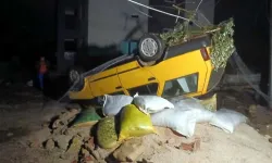 Manavgat’ta hortum felaketi: Evler ve seralar yıkıldı, otomobil havaya savruldu