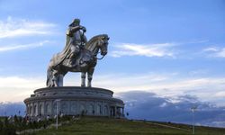 Dünyanın en büyük atlı heykelinin hikayesini duymuş muydunuz?