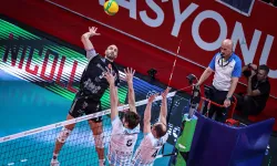 CEV Şampiyonlar Ligi | Halkbank ANKARA 2 - 3 Knack ROESELARE