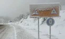 Ankara için buzlanma ve don uyarısı: Soğuk hava perşembeye kadar sürecek