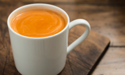 Final maratonunda öğrencilere sıcak destek: Ankara Üniversitesi'nden ücretsiz çorba ikramı