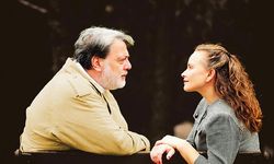 Memet Baydur’un unutulmaz oyunu Güne Bakan Cam Kırıkları Ankara’da sahne alıyor