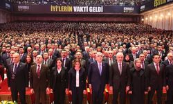 İYİ Parti Kurultayında Ankara Damgası: Yeni Dönemin Kadroları Netleşti