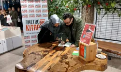 Akademisyen yazar Oytun Erbaş Ankara’da okurlarıyla buluştu