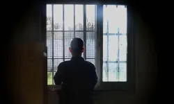 Dijital temas yaşı 1–2’ye indi: Suç eylemleri çocuklar için “beceri” sayılıyor