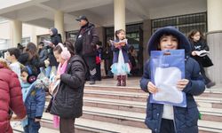 Başkentte öğrenciler ilk dönem karnelerini aldılar