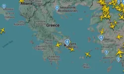 Yunanistan hava sahasında alarm! Teknik arıza uçuşları durdurdu, rota Türkiye'ye çevrildi