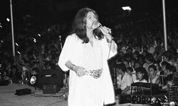 Barış Manço vefatının 27. yılında anıldı: Şarkıları hâlâ dillerde