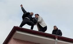 Kulu’da çatıdaki intihar girişimi faciaya dönüşmeden önlendi