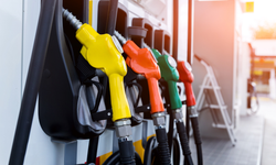 Akaryakıtta tarihi zam kapıda! Motorine 6 TL artış bekleniyor