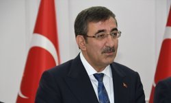 Cevdet Yılmaz: Türkiye ekonomisi küresel belirsizliklere rağmen dirençli