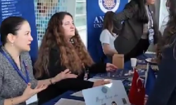 Gelecek planları bu fuarda şekilleniyor: Ankara Üniversitesi adaylarla buluştu!