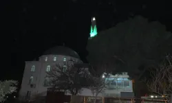 Burhaniye'de film gibi olay! Ezan erken okundu, oruçlar 3 dakika erken açıldı