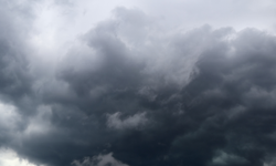 Valilik saat verdi: Ankara'da Cuma günü kuvvetli yağış ve fırtına bekleniyor!