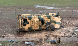 TAG Otoyolu’nda askeri araç kazası: 10 asker yaralandı