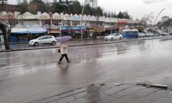 Sağanak yağmur başkentin alt yapı sorununu hatırlattı