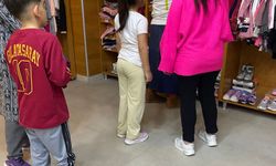 Pursaklar Belediyesi’nden yetim çocuklara bayramlık desteği