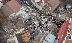 İstanbul'da bayram günü facia! İki bina birden böyle çöktü