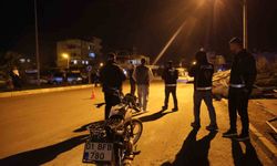 Kasksız Yakalanan Sürücüden İlginç Teklif: "Cezayı Plakaya Yazın"