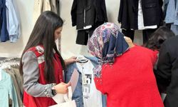 Sincan Belediyesi ihtiyaç sahipleri çocuklara bayramlık hediyesi