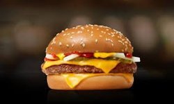McDonald’s CEO’sunun videosu sosyal medyayı karıştırdı! Herkes aynı detayı konuşuyor